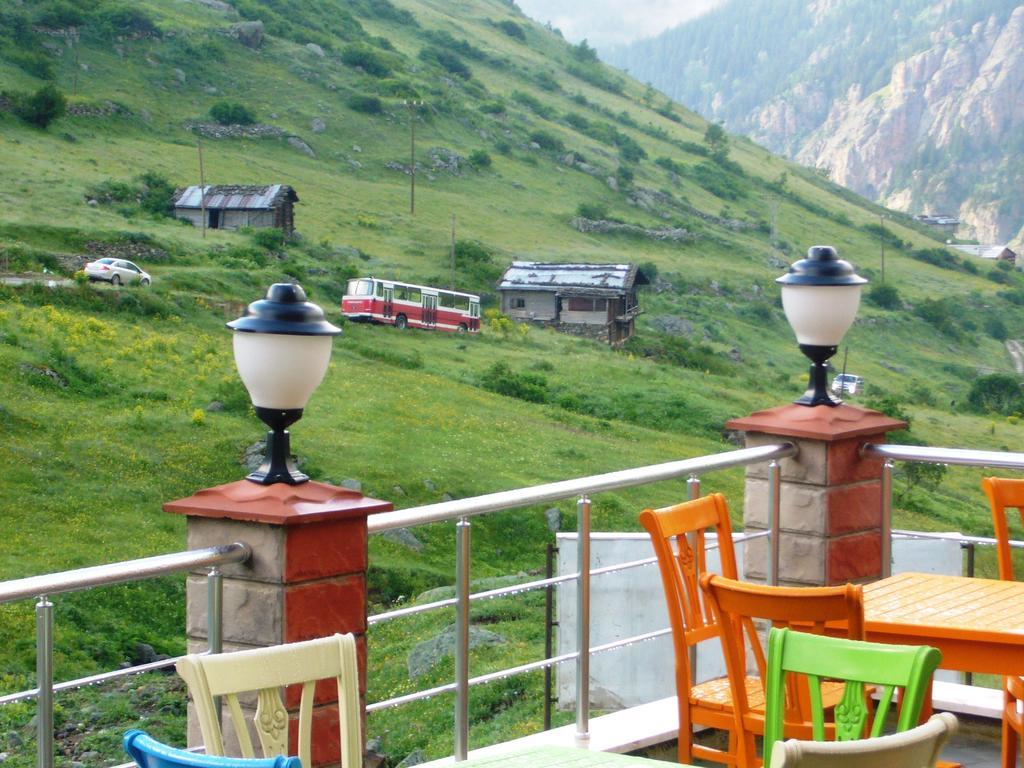Yedigoller Hotel & Restaurant Узунгель Экстерьер фото