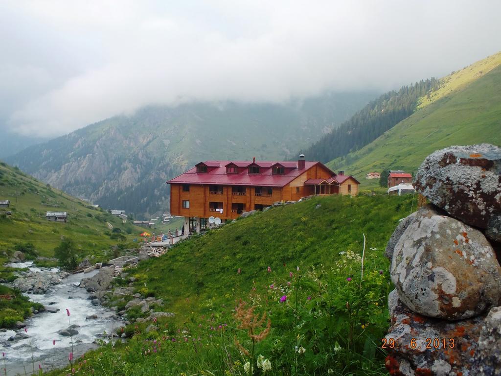 Yedigoller Hotel & Restaurant Узунгель Экстерьер фото
